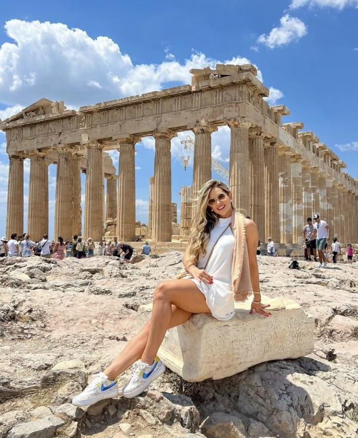 What to Do in Greece – Discover Culture, Islands, and Timeless Wonders
